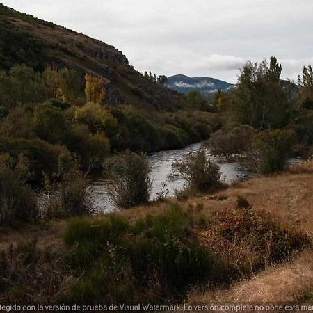 Casa Rural La Parda Triollo Екстер'єр фото
